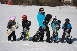  Clases grupales de snowboard en Saboya